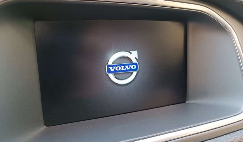 Volvo V40 2016 MOMENTUM 1.6 D2 full